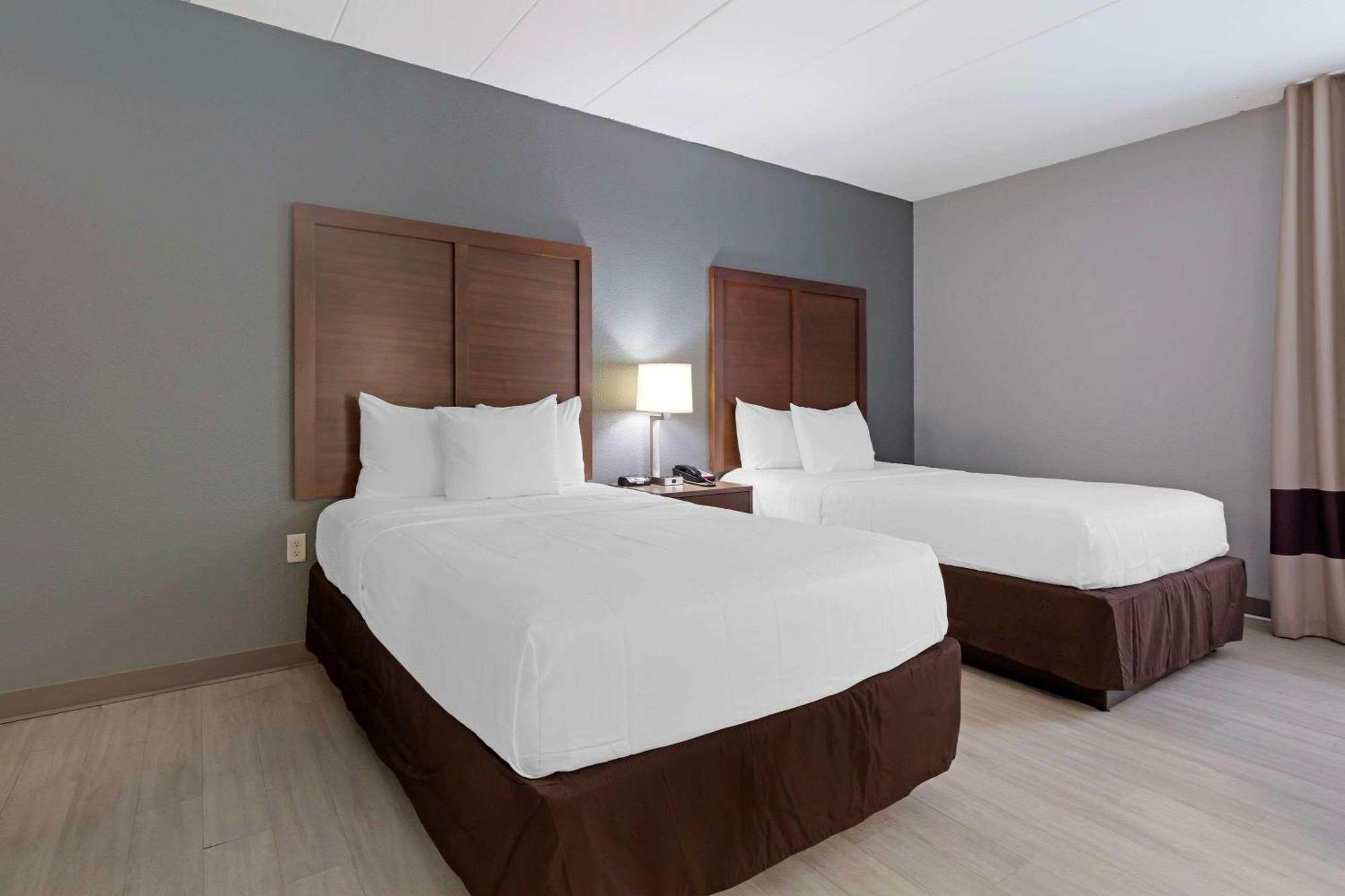 Clarion Hotel & Suites BWI Airport North Baltimore Exteriér fotografie