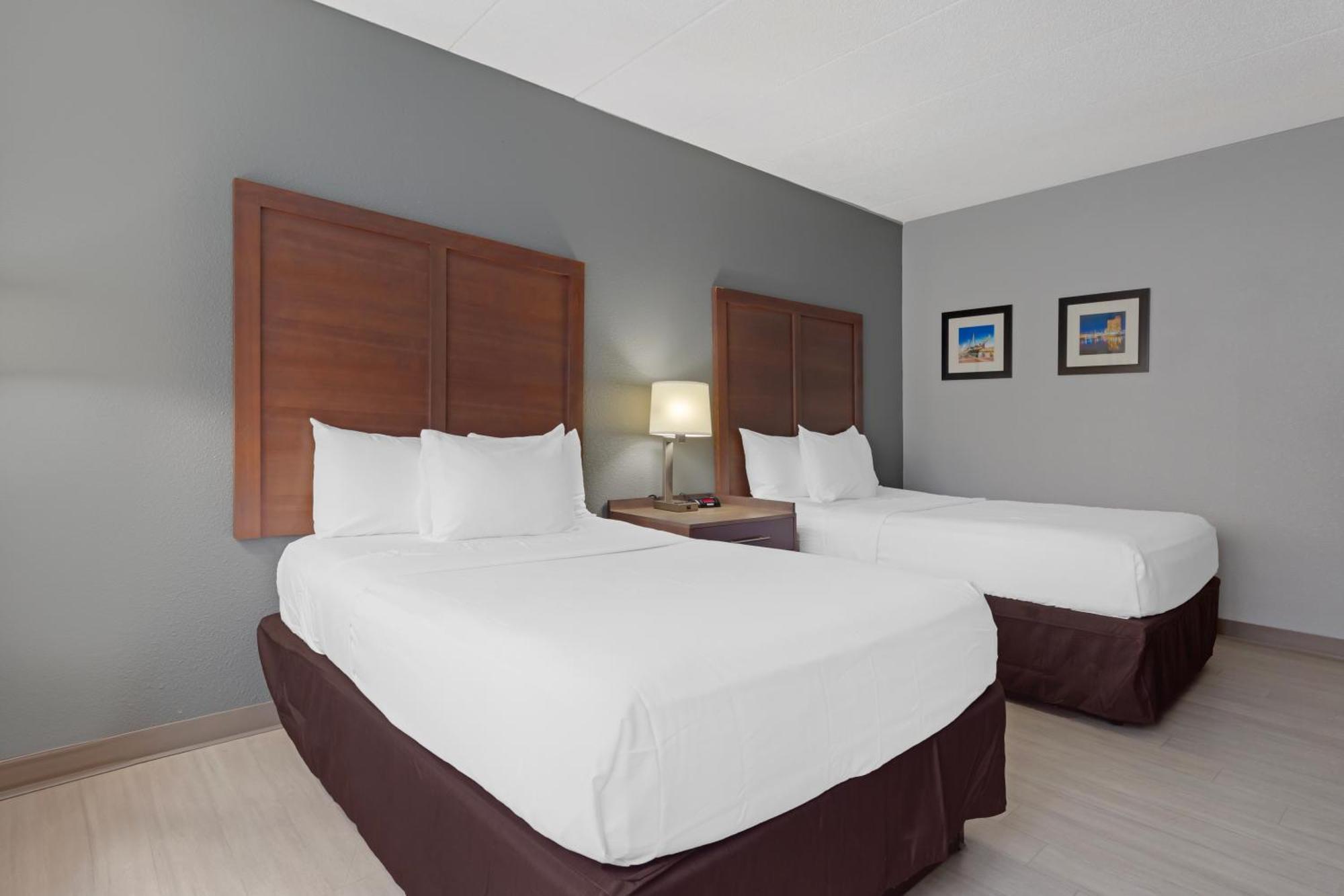 Clarion Hotel & Suites BWI Airport North Baltimore Exteriér fotografie